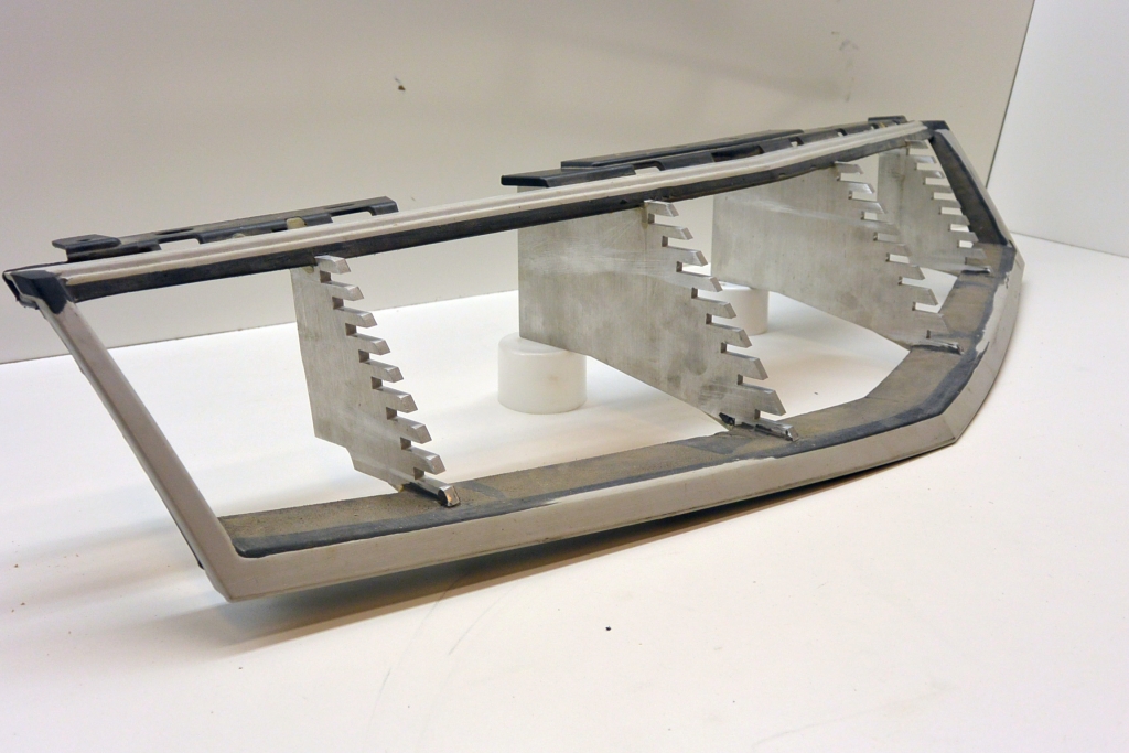 custom-automotive-grill-2